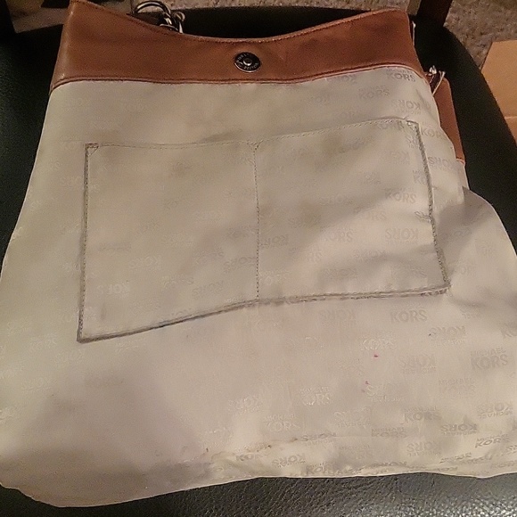 Michael Kors hobo purse - Picture 2 of 4